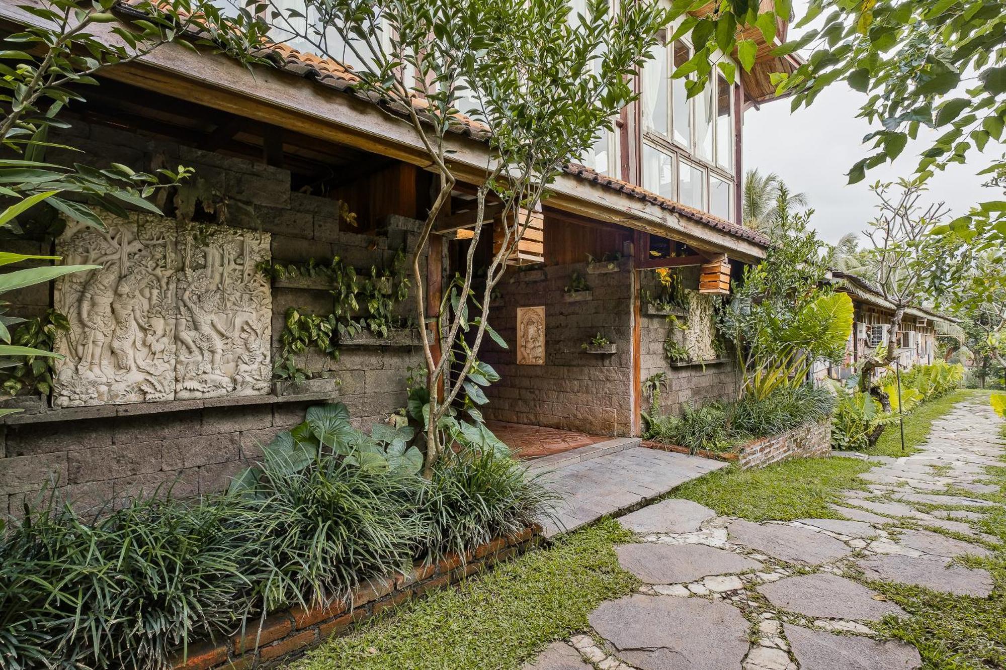 Joglo Organik Guesthouse Ubud  Bagian luar foto
